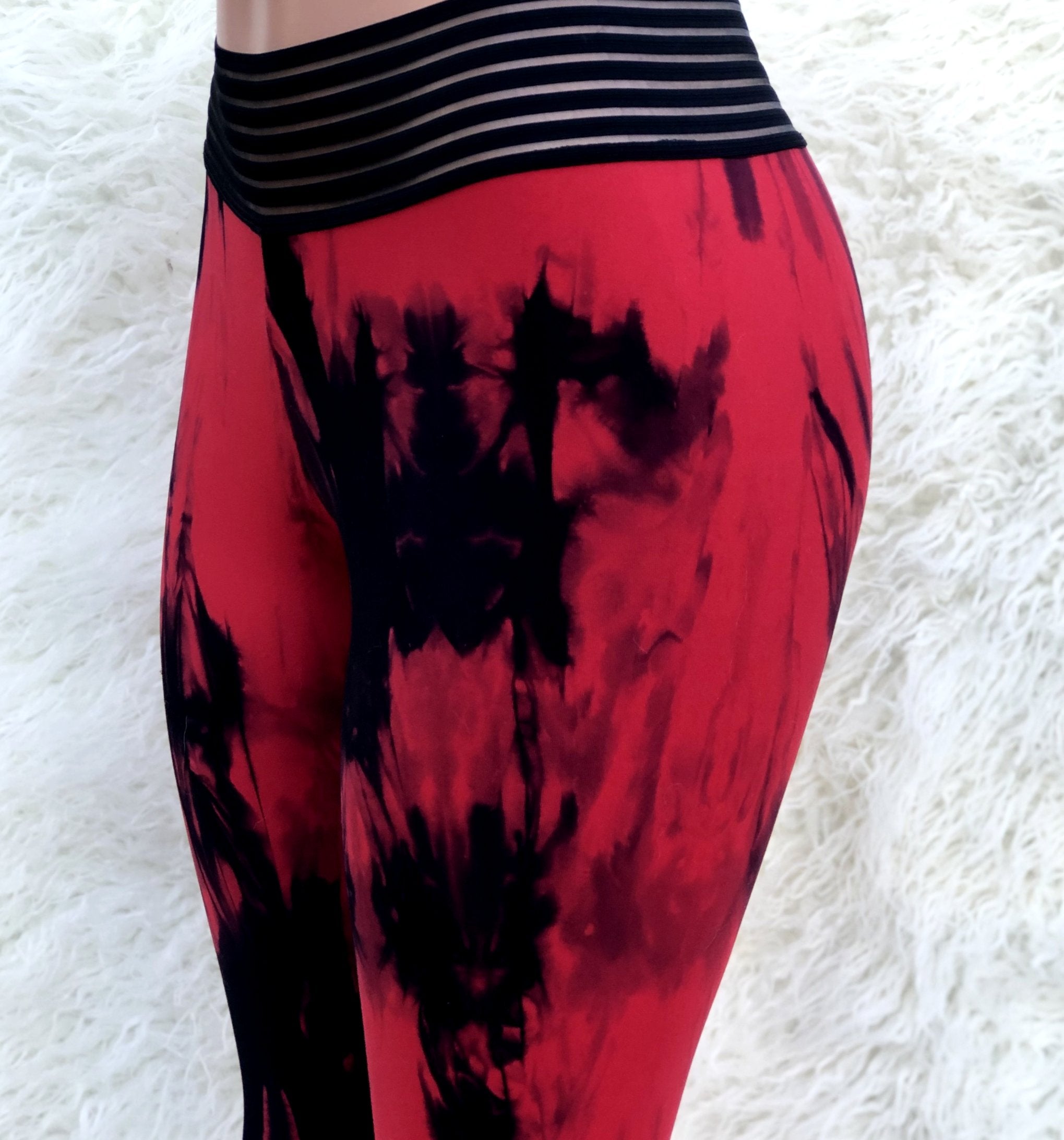 COLUBER RED (Light supplex) - NYLeggings.com
