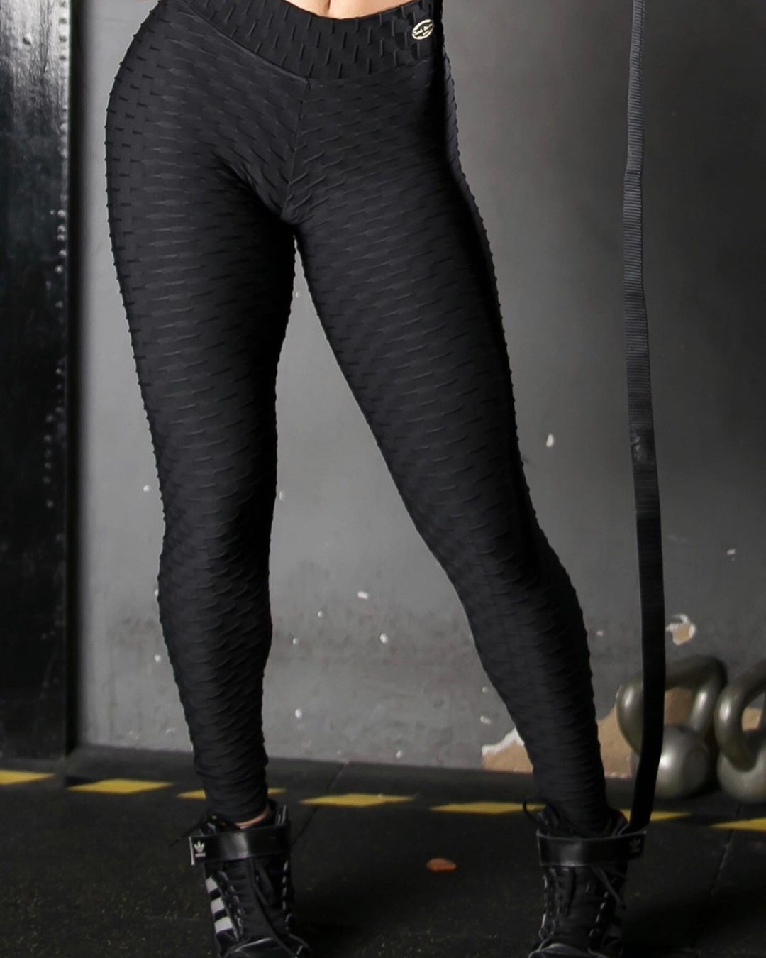 BUBBLE BLACK